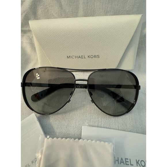 Michael Kors Chelsea Sunglases - Picture 1 of 9